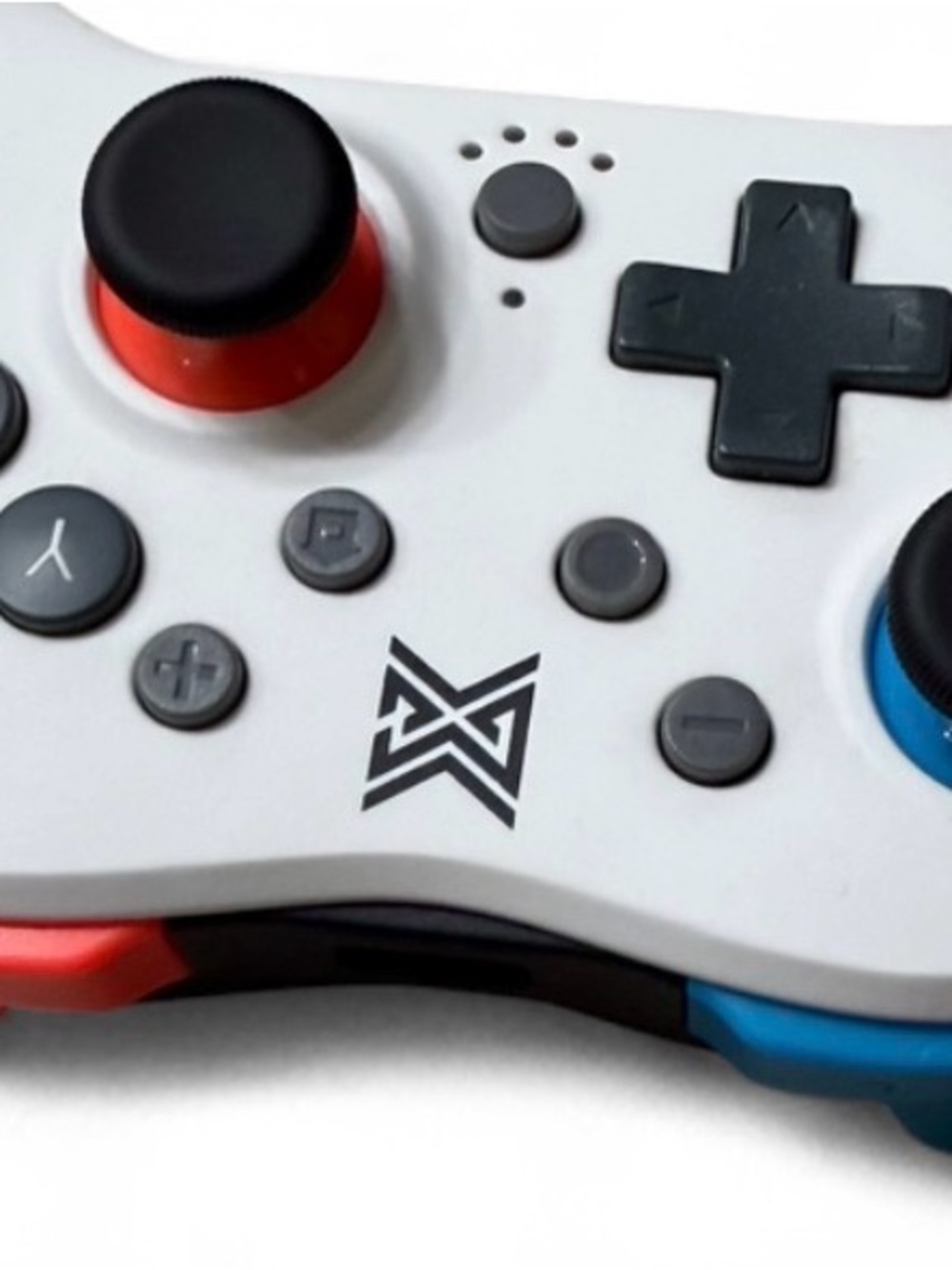 Wireless Gaming Controller - Picture 3 of 5